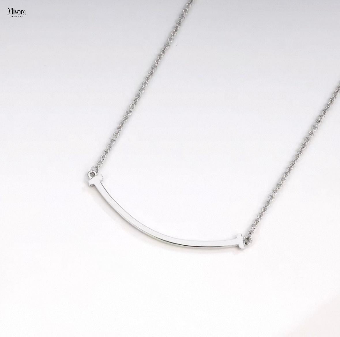 Mivora® SMILE ARC NECKLACE