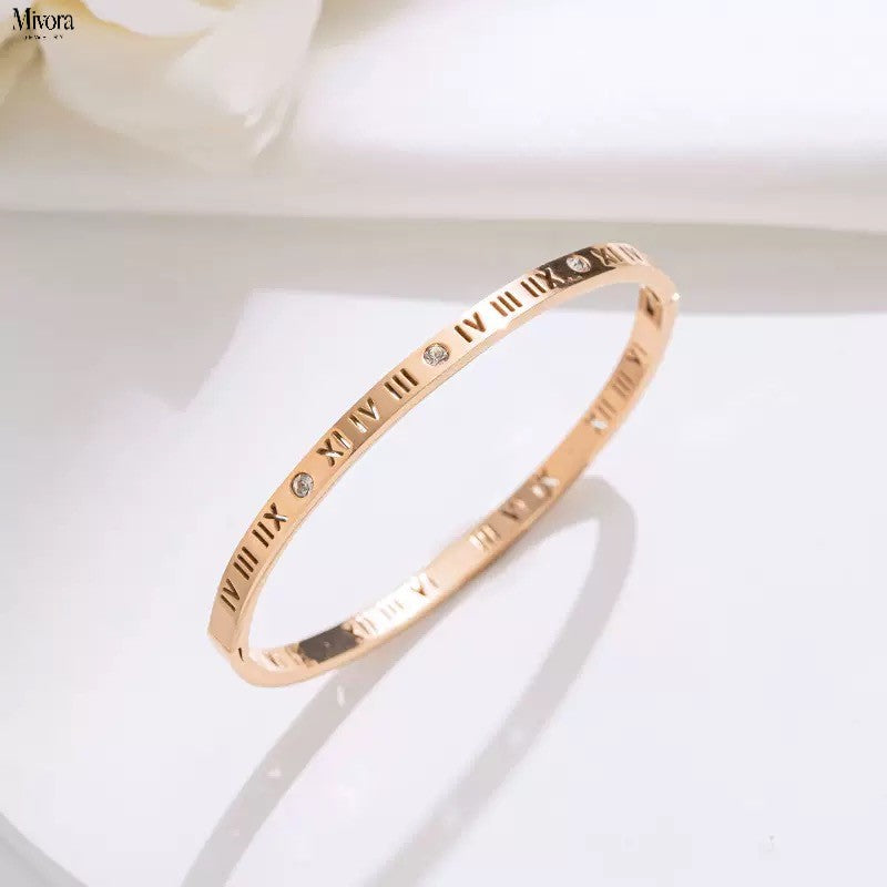 Mivora® ROMAN NUMERAL BANGLE