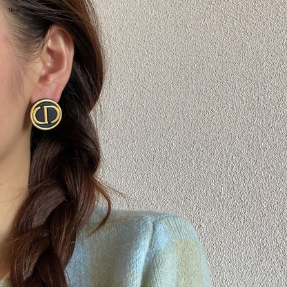 Mivora® VINTAGE MONOGRAM STUD EARRINGS