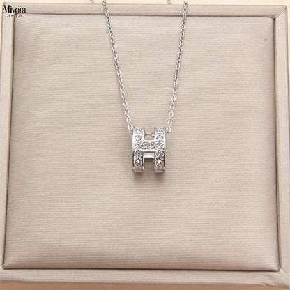 Mivora® H ENAMEL NECKLACE