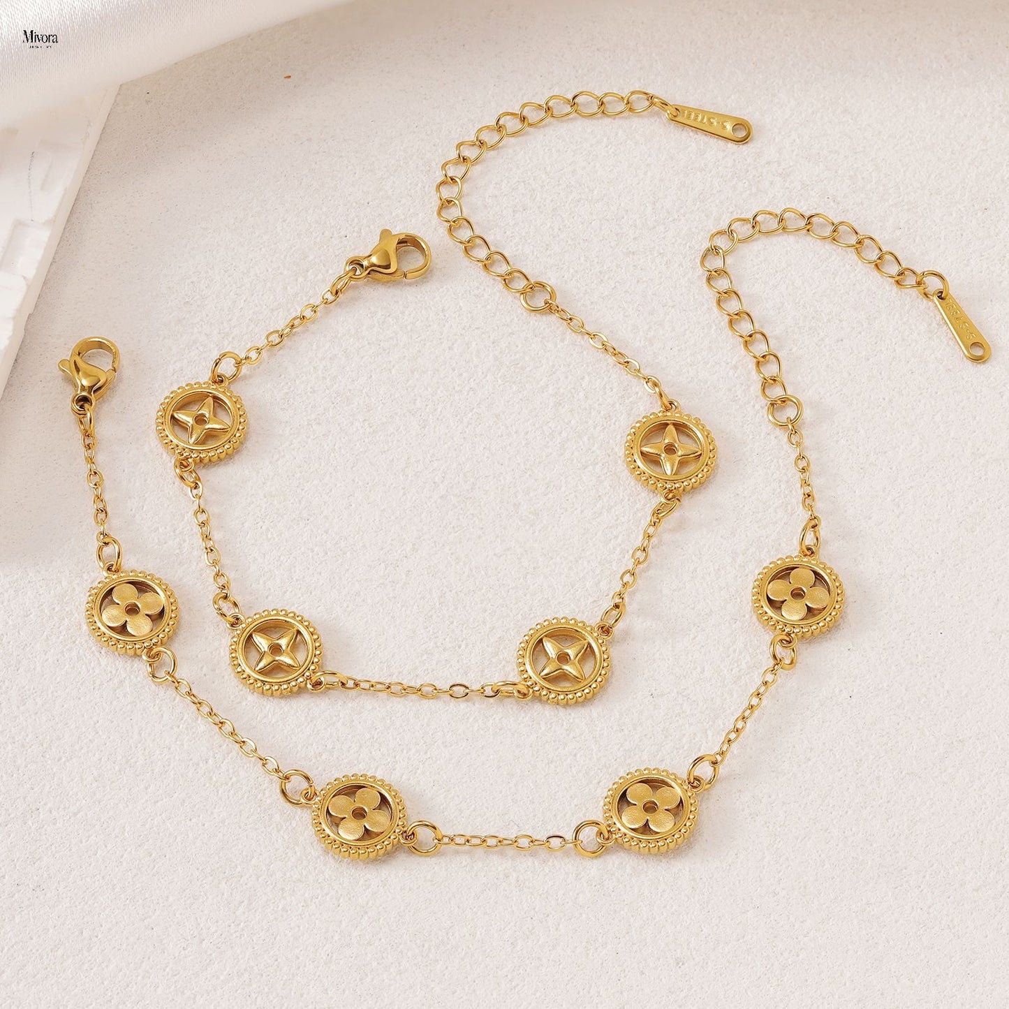 Mivora® HOLLOW CLOVER BRACELET
